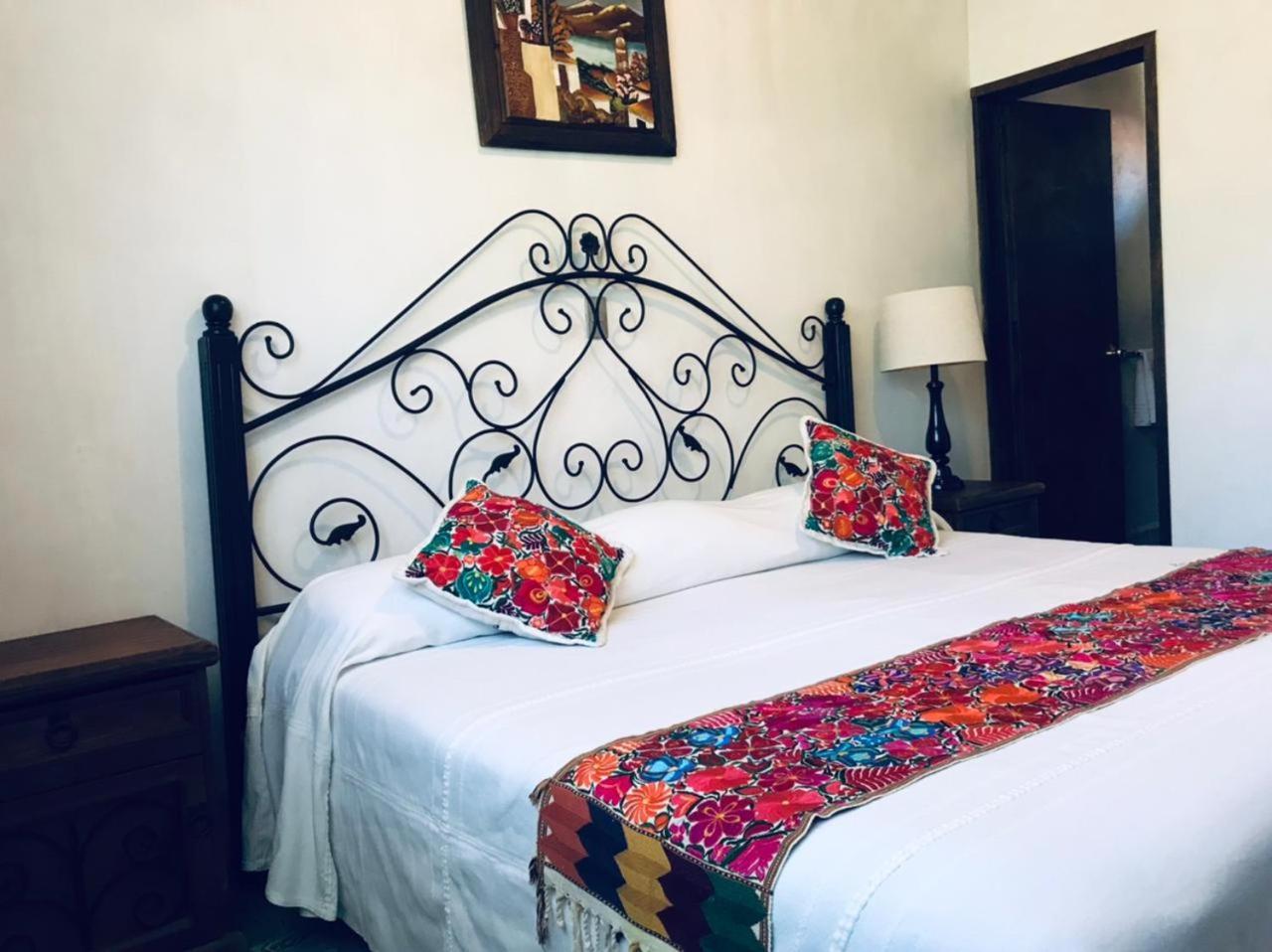 Posada Los Colorines Zinapécuaro de Figueroa Kültér fotó